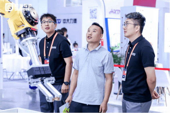 跨越边界智启新程！跨维智能全产品系列宣讲会圆满召开(图4)