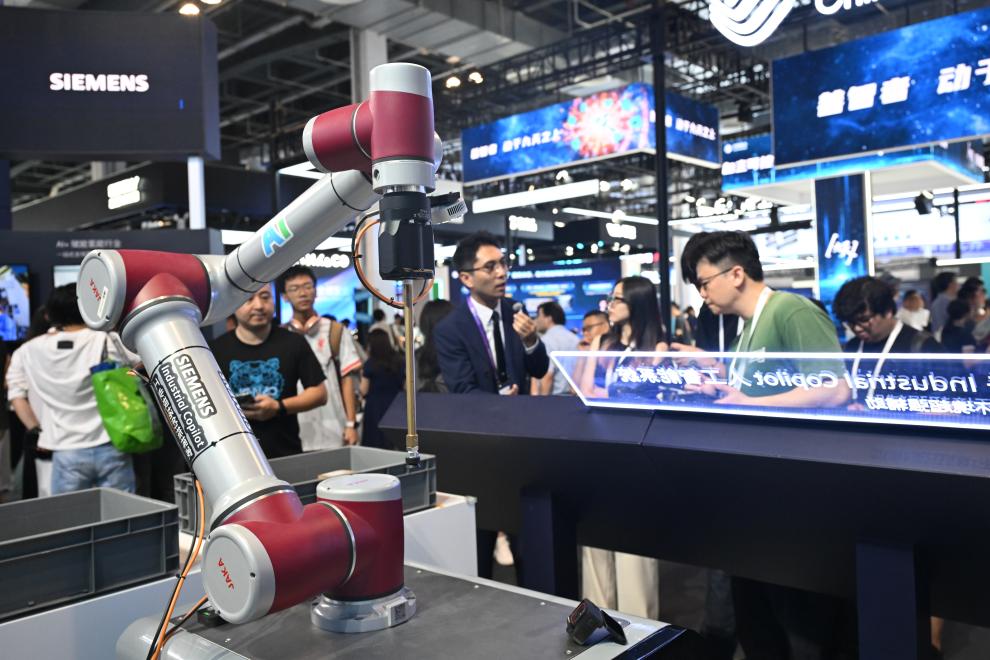 星空智能科技：2025世界人工智能大会：透视AI应用新场景(图2)