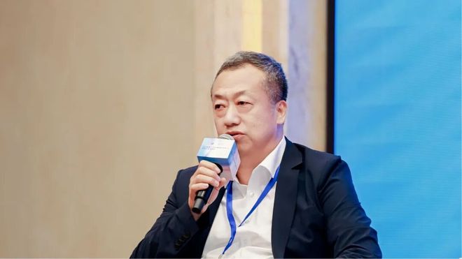 星空智能科技：前海粤十轮值董事长史伟琦受邀出席新华网思客会圆桌对话(图2)