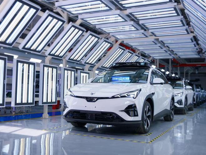 小马智行在港上市中国AI迈入“定义时代”(图3)