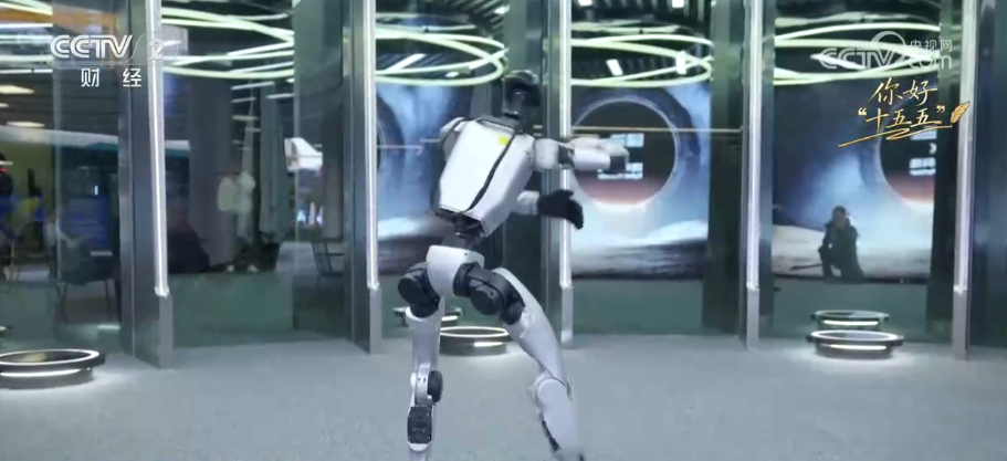 数字中国智能奔涌科创技术迭代“变量”转化为向“新”发展“增量”(图14)