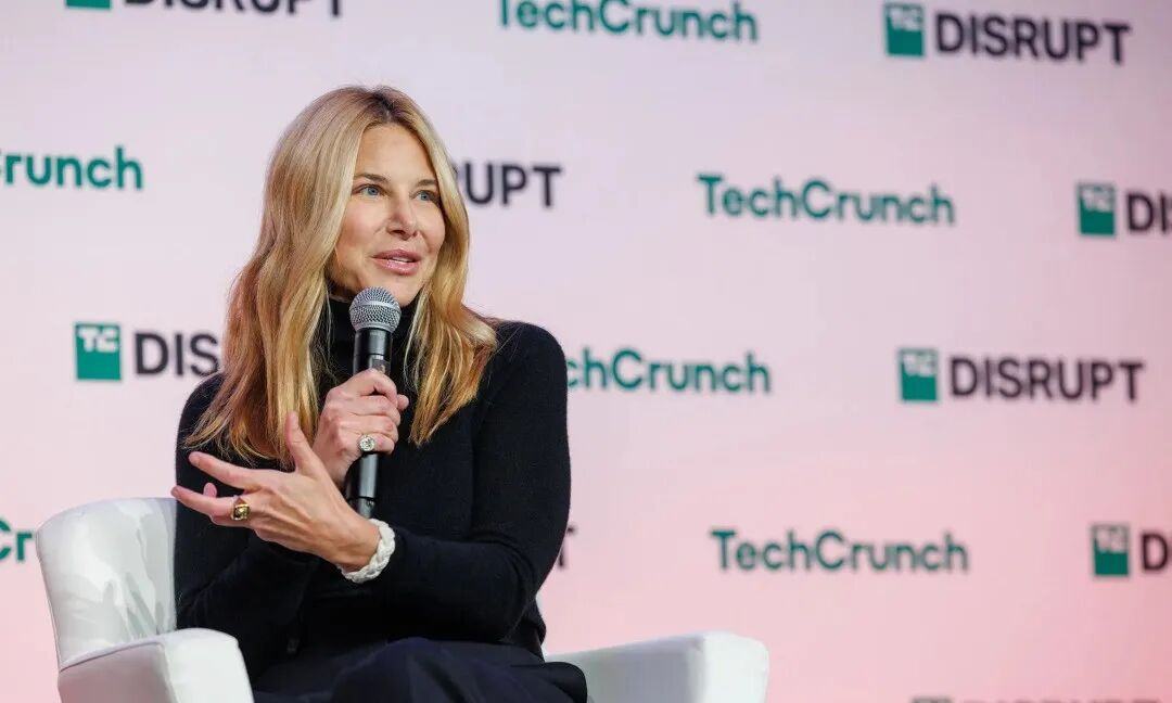 苹果CEO库克的“不明原因手部颤抖”正引发内部更多讨论；美团AI转向前字节视觉模型AI平台负责人潘欣加入丨产业周报(图4)