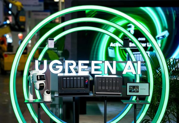 绿联亮相CES2026：以AI为核心构建全产品智能生态链(图4)