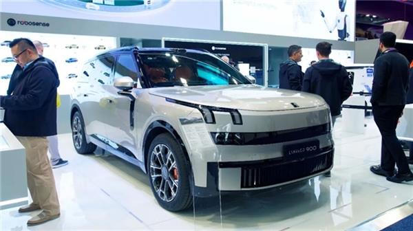 星空体育科技：从技术突破到生态落地速腾聚创具身智能闪耀CES(图4)