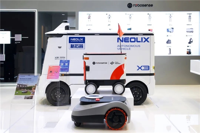 速腾聚创具身智能惊艳CES全栈技术矩阵点亮机器人生态未来(图3)