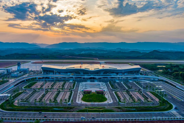 “数据+算力+算法”全要素集结！达州数字经济产业园重磅招商邀你共拓“人工智能+”新蓝海(图3)