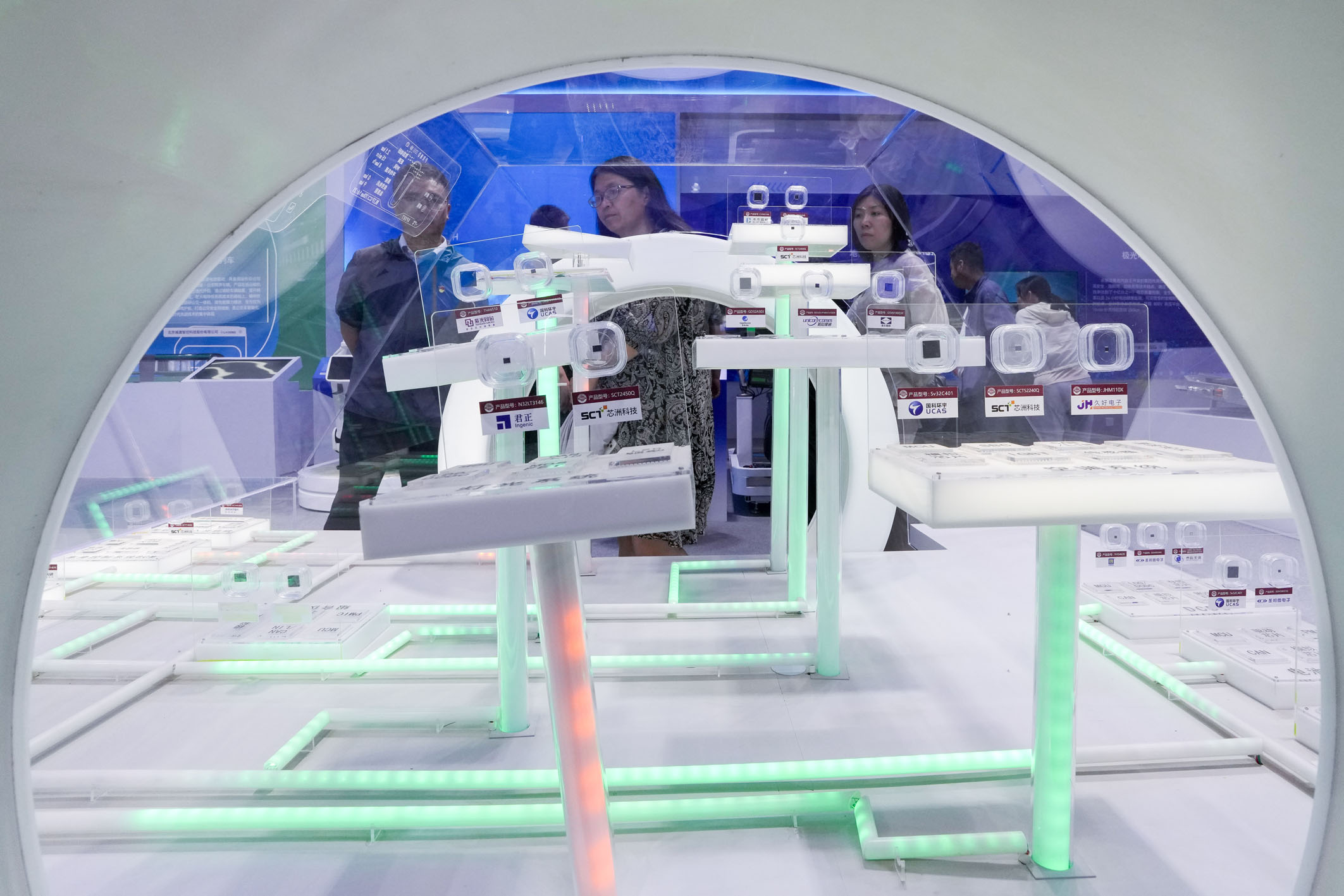 攻坚降本车企自研芯片陆续“上车”(图1)